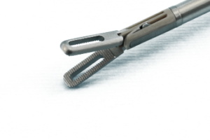 1197822155_bipolyarnij-zatiskach-fenestrovanij.png